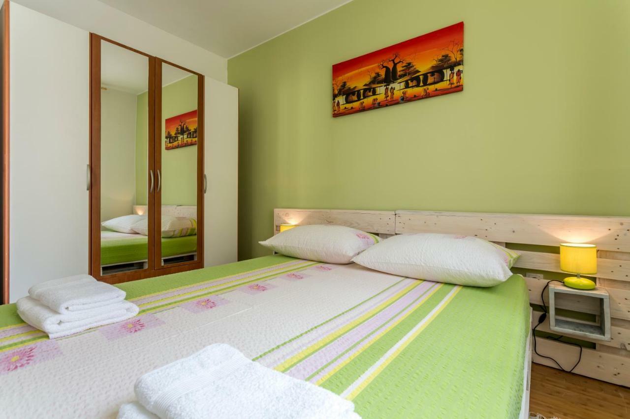 Apartment "Katia" Σπλιτ Εξωτερικό φωτογραφία