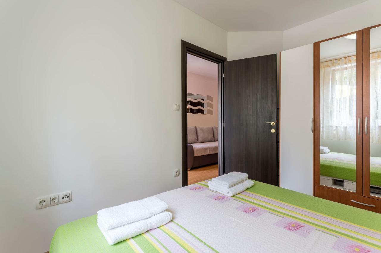 Apartment "Katia" Σπλιτ Εξωτερικό φωτογραφία